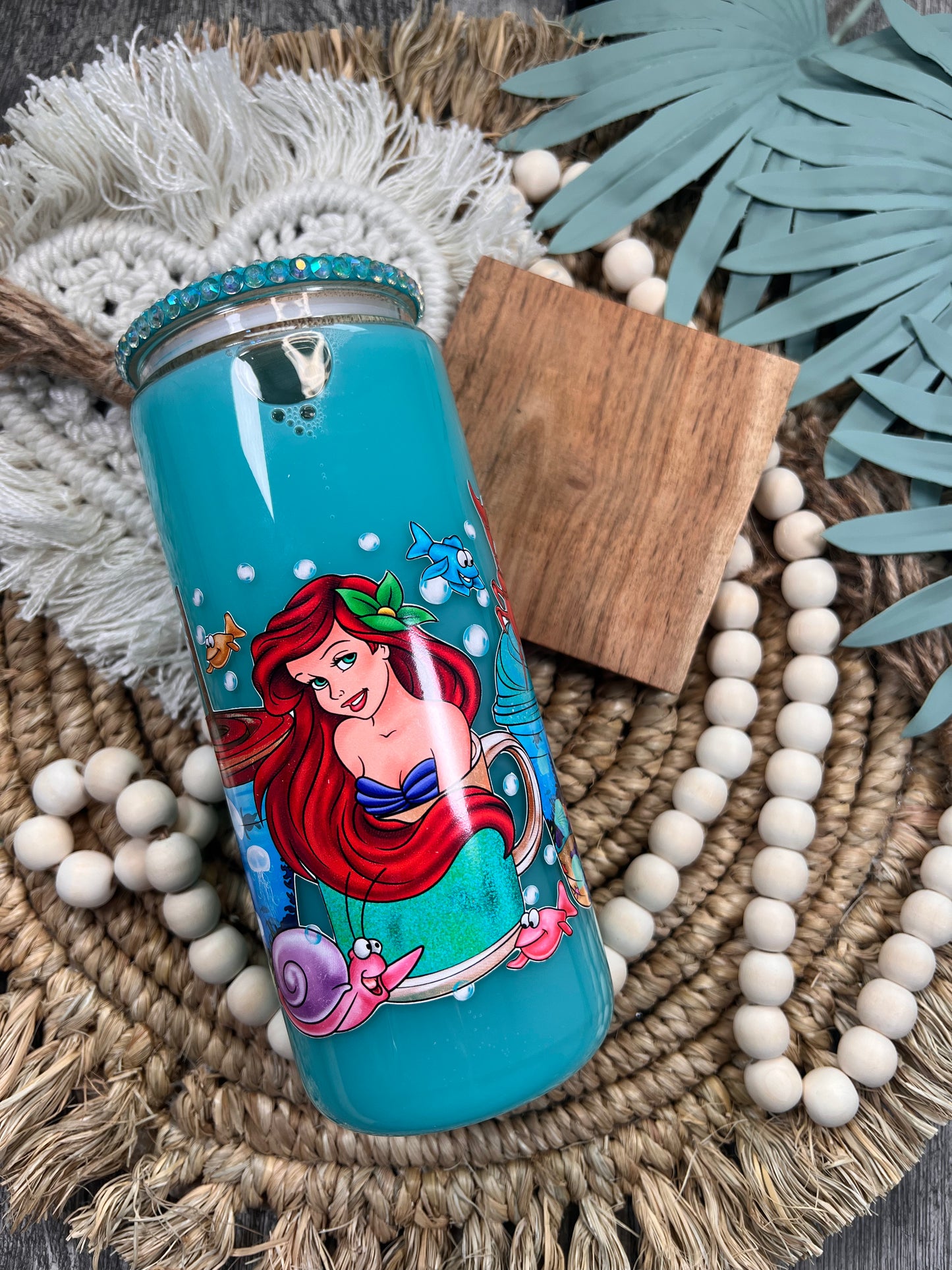 Lata de cristal con forma de bola de nieve de sirena