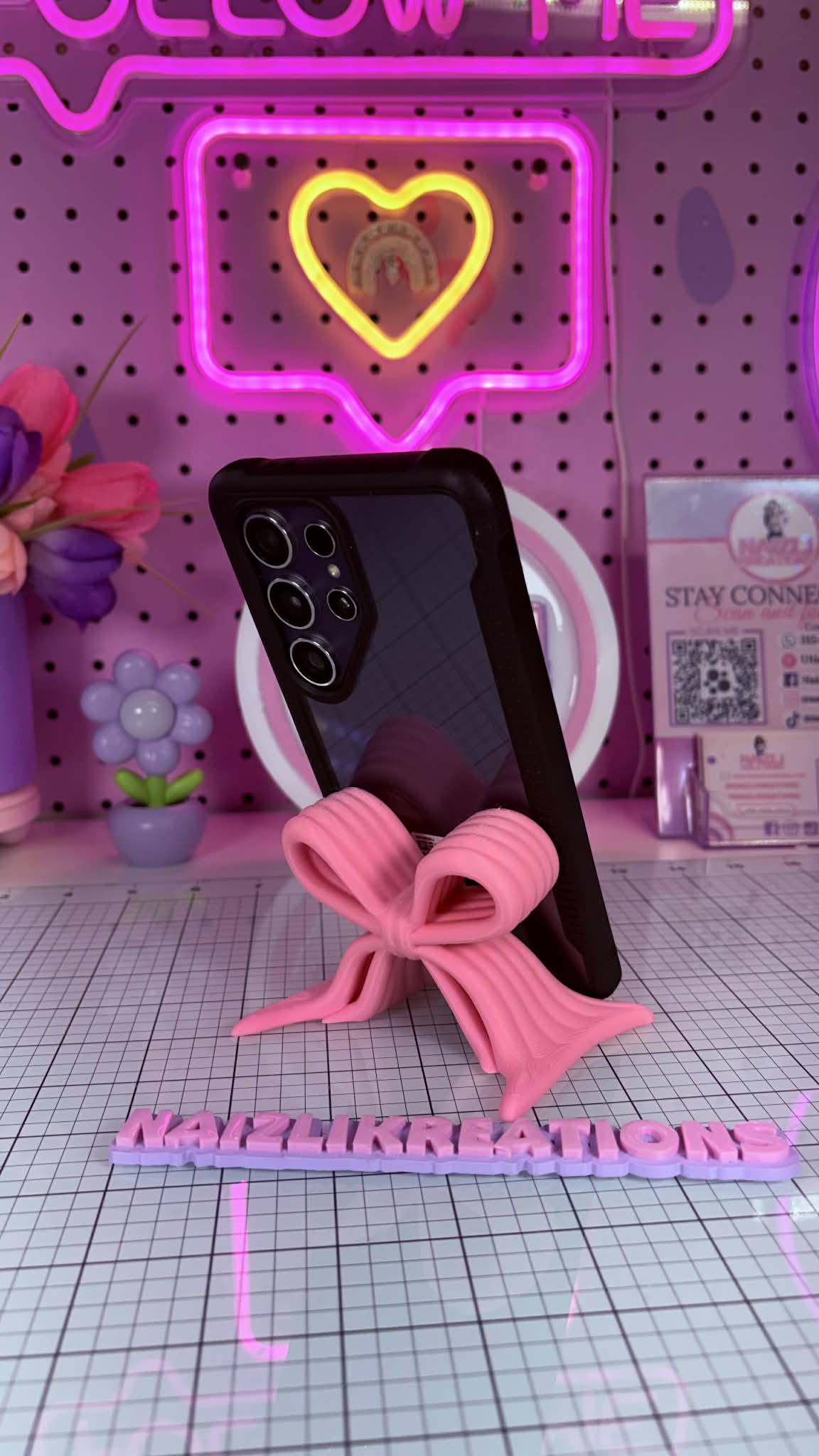 Phone Holder 3D Decorative Bow – Girly Edition