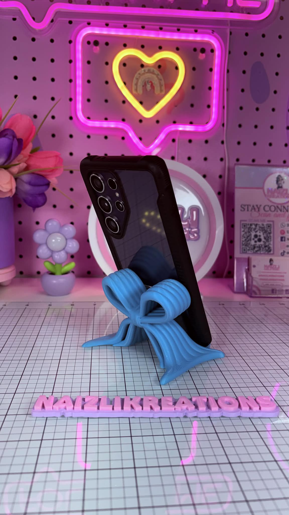 Phone Holder 3D Decorative Bow – Girly Edition