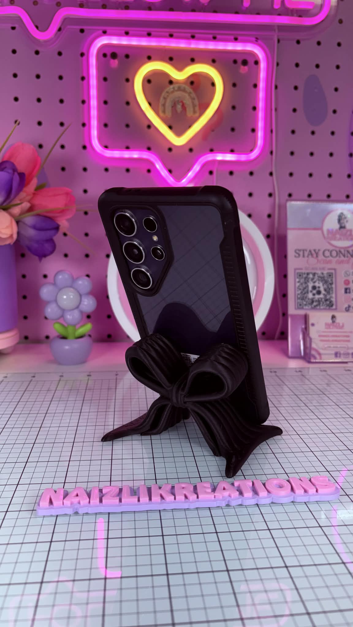 Phone Holder 3D Decorative Bow – Girly Edition