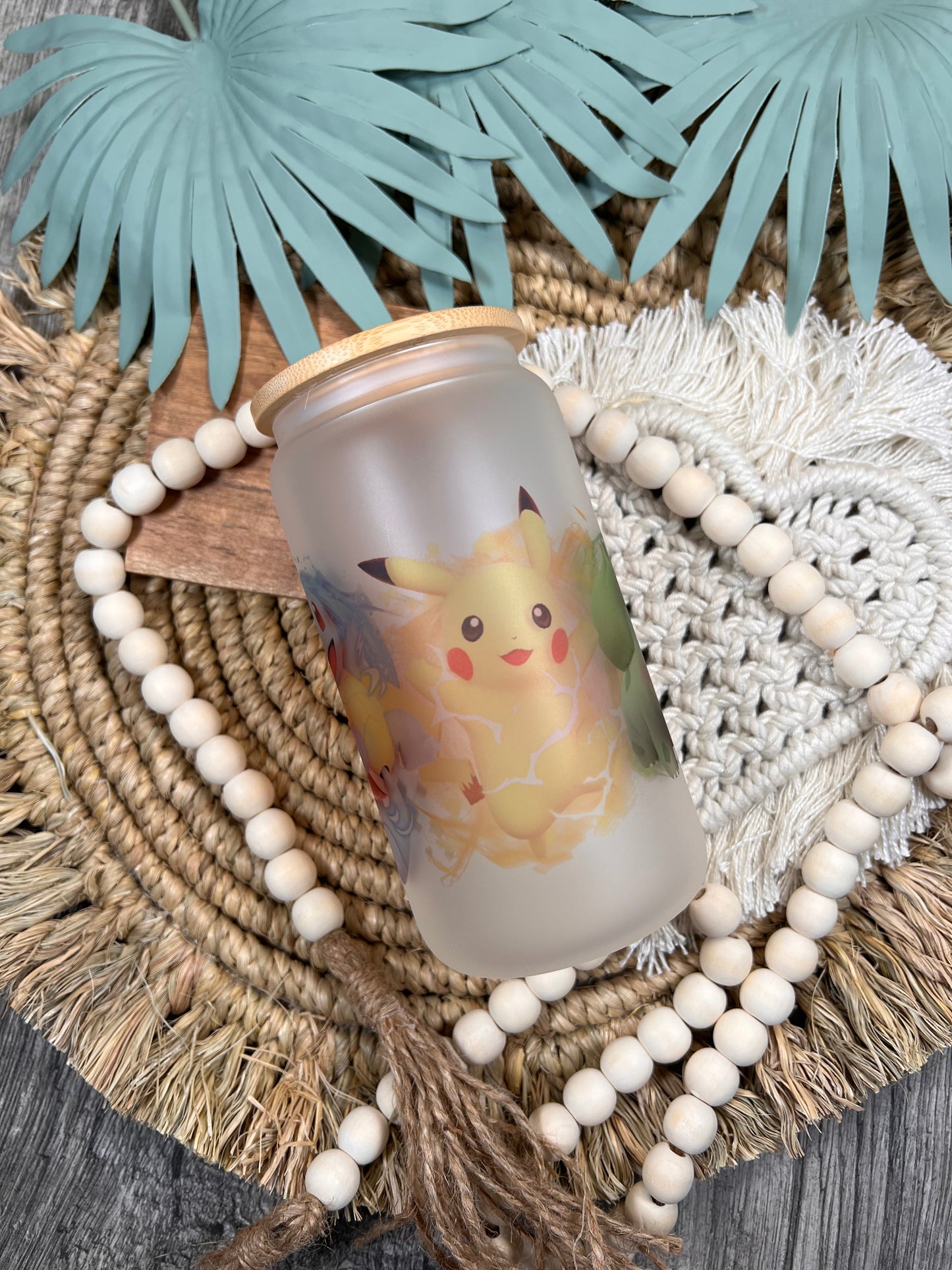 Lata de cristal de Pikachu y sus amigos